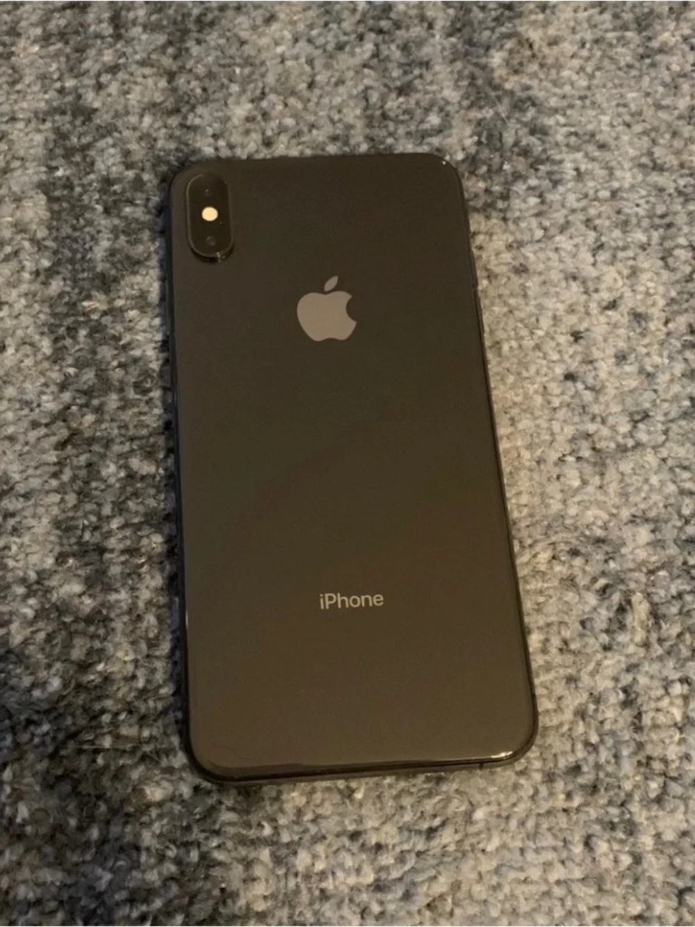 Apple iPhone XS Max - Space Gray with Black OtterBox Case and Box